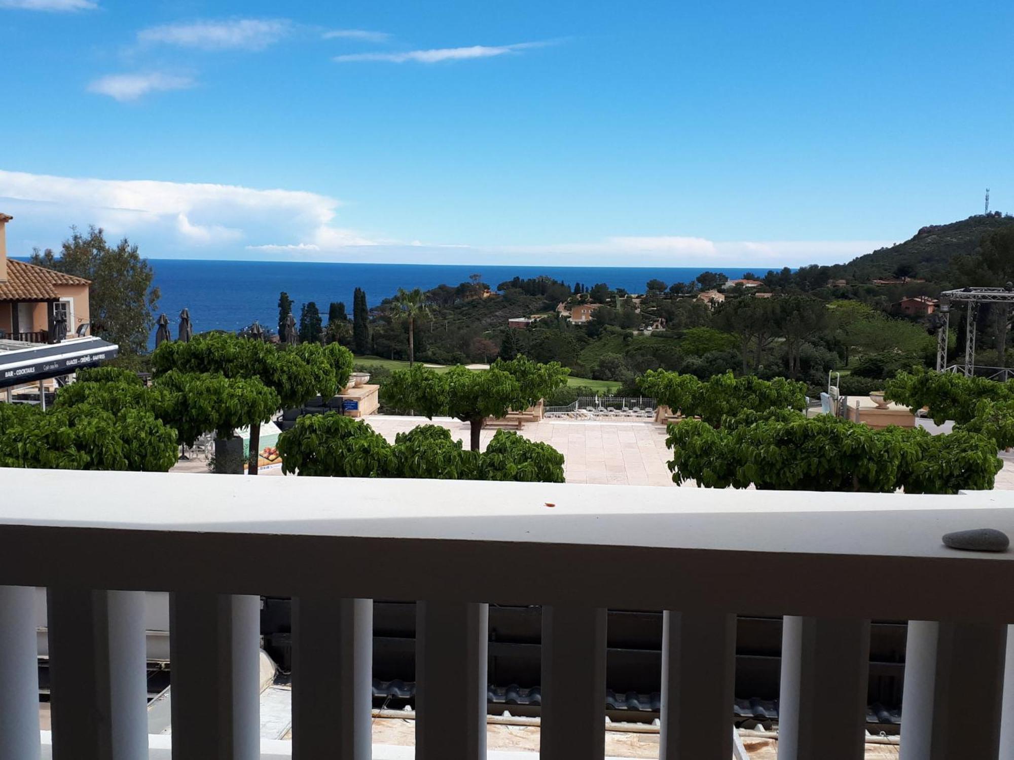 Apartment Village Cap Esterel - Le Village-76 By Interhome Saint-Raphaël Dış mekan fotoğraf