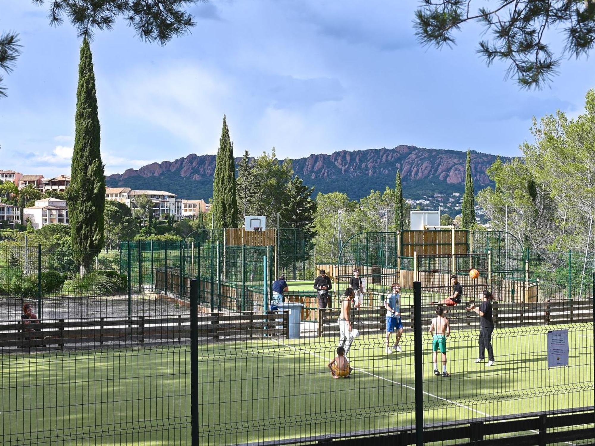 Apartment Village Cap Esterel - Le Village-76 By Interhome Saint-Raphaël Dış mekan fotoğraf